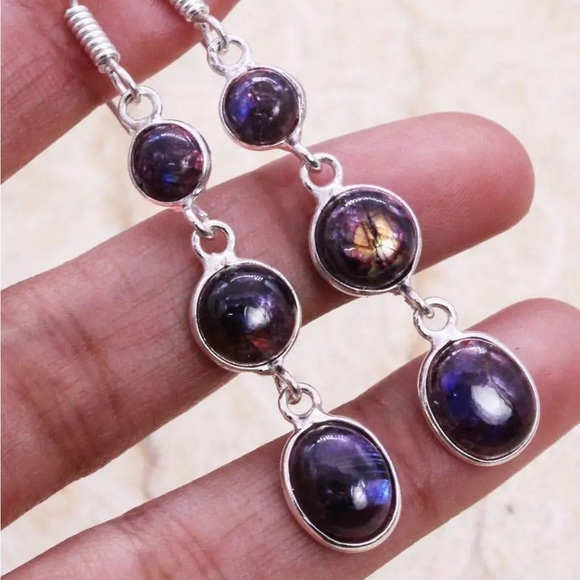 Faceted Labradorite Gemstone earrings - Picture 5 of 6